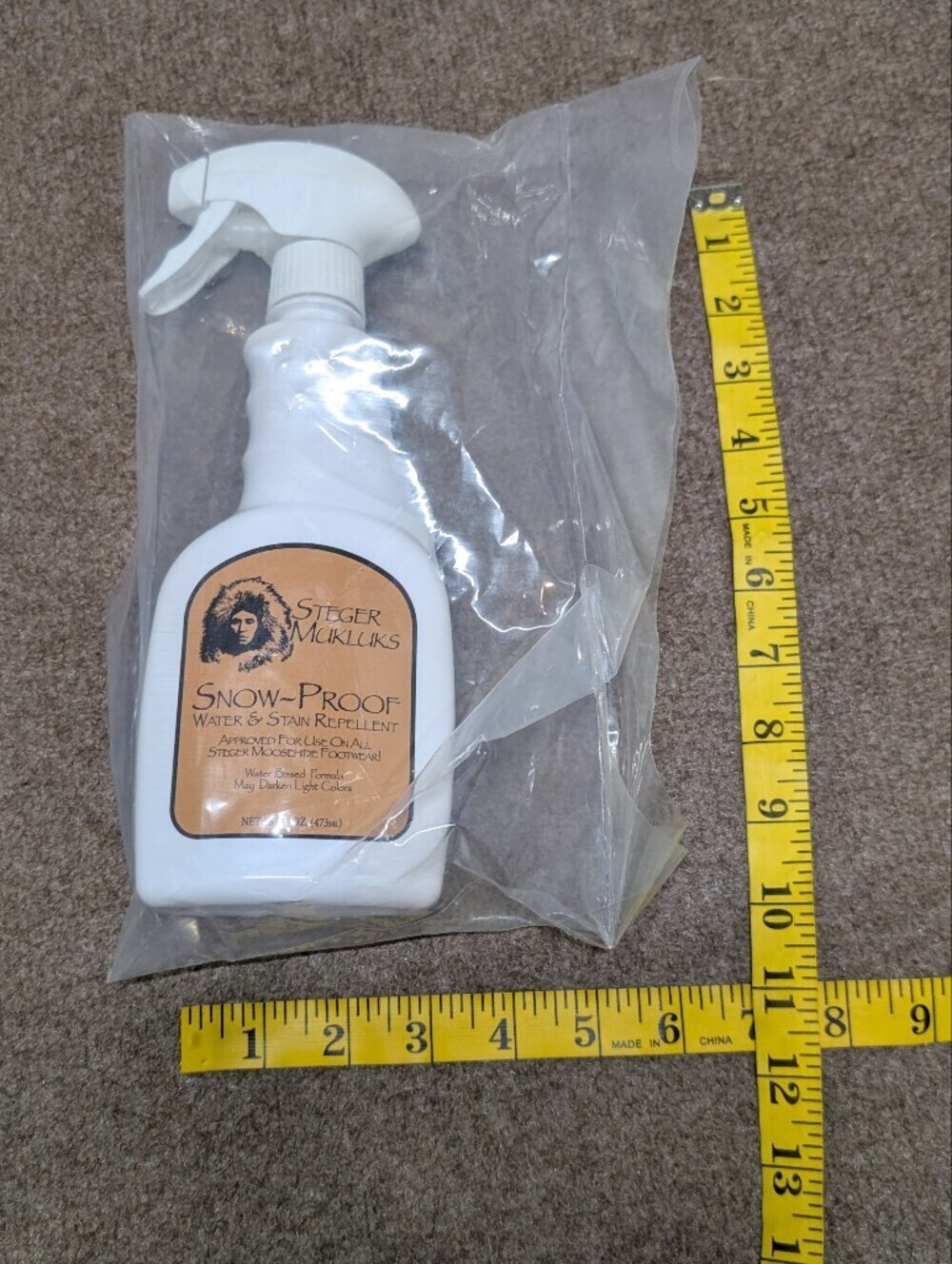 New Steger Muklucks Snow-Proof Water & Stain Repellent Spray 16 oz Sealed - Picture 4 of 4